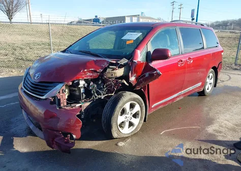 2012 Toyota Sienna Le V6 8 Passenger из США, поврежденный, VIN 5TDKK3DC8CS254999